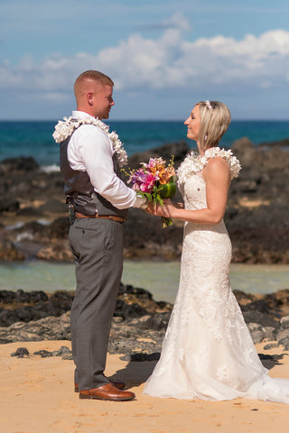 [Maui Elopement & Maui Wedding Photographer Online]-Maui Wedding Photography & Planning Studio, A Paradise Dream Wedding