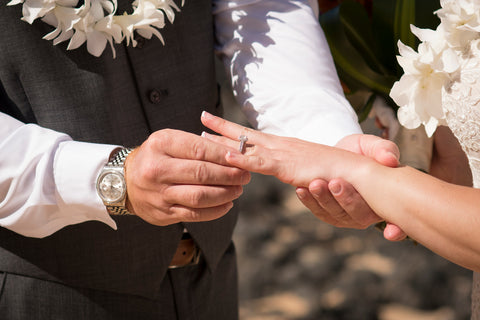 [Maui Elopement & Maui Wedding Photographer Online]-Maui Wedding Photography & Planning Studio, A Paradise Dream Wedding
