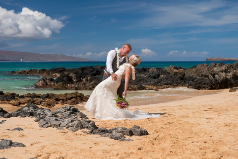 [Maui Elopement & Maui Wedding Photographer Online]-Maui Wedding Photography & Planning Studio, A Paradise Dream Wedding