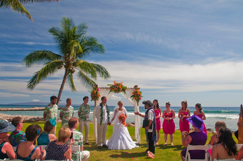 [Maui Elopement & Maui Wedding Photographer Online]-Maui Wedding Photography & Planning Studio, A Paradise Dream Wedding