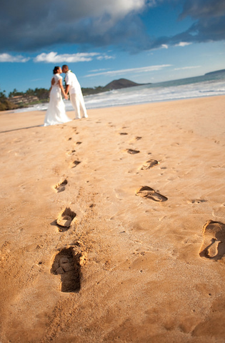 [Maui Elopement & Maui Wedding Photographer Online]-Maui Wedding Photography & Planning Studio, A Paradise Dream Wedding